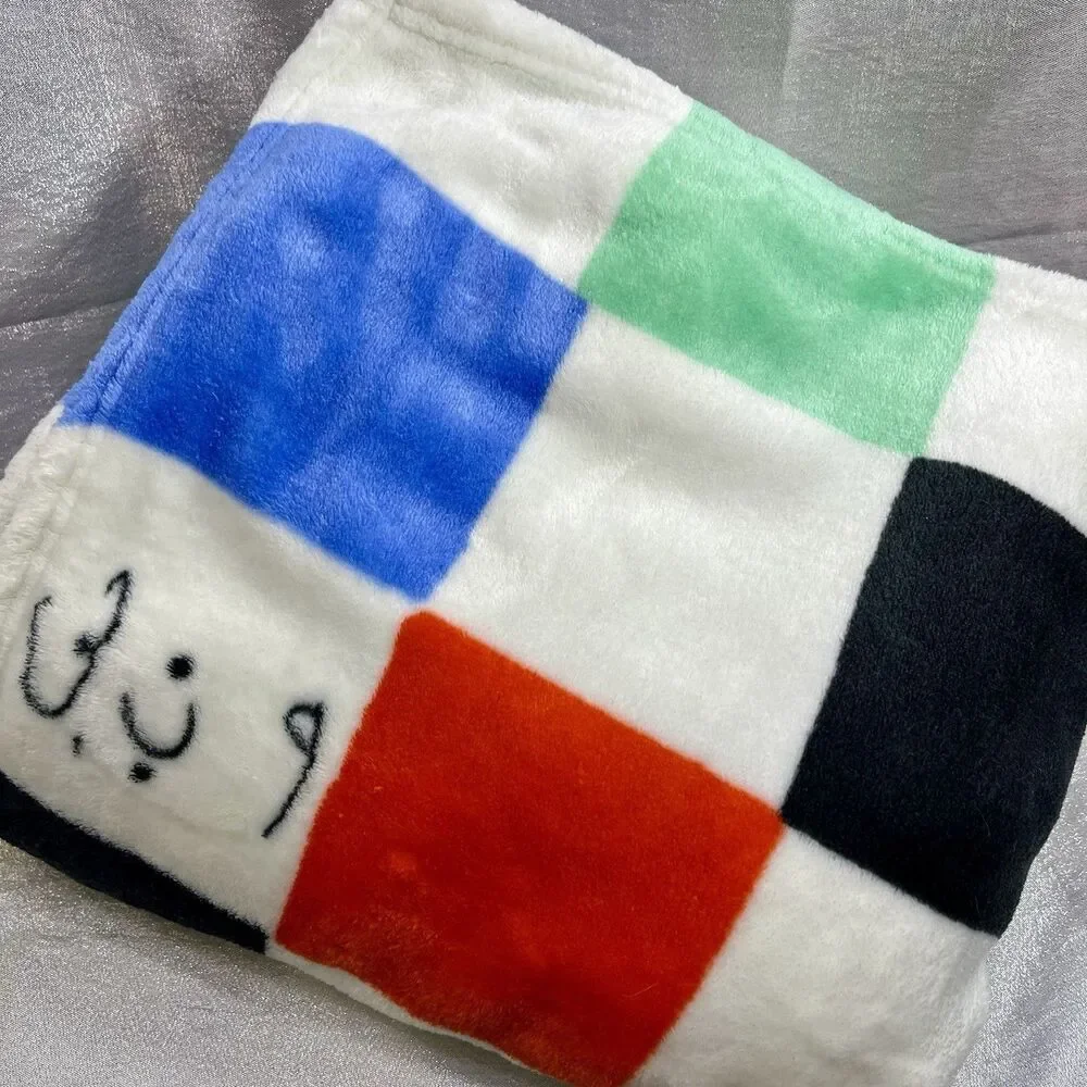 Snoopy Soft Throw Blanket Fleece Peanuts Charlie Brown Checkered Multicolor